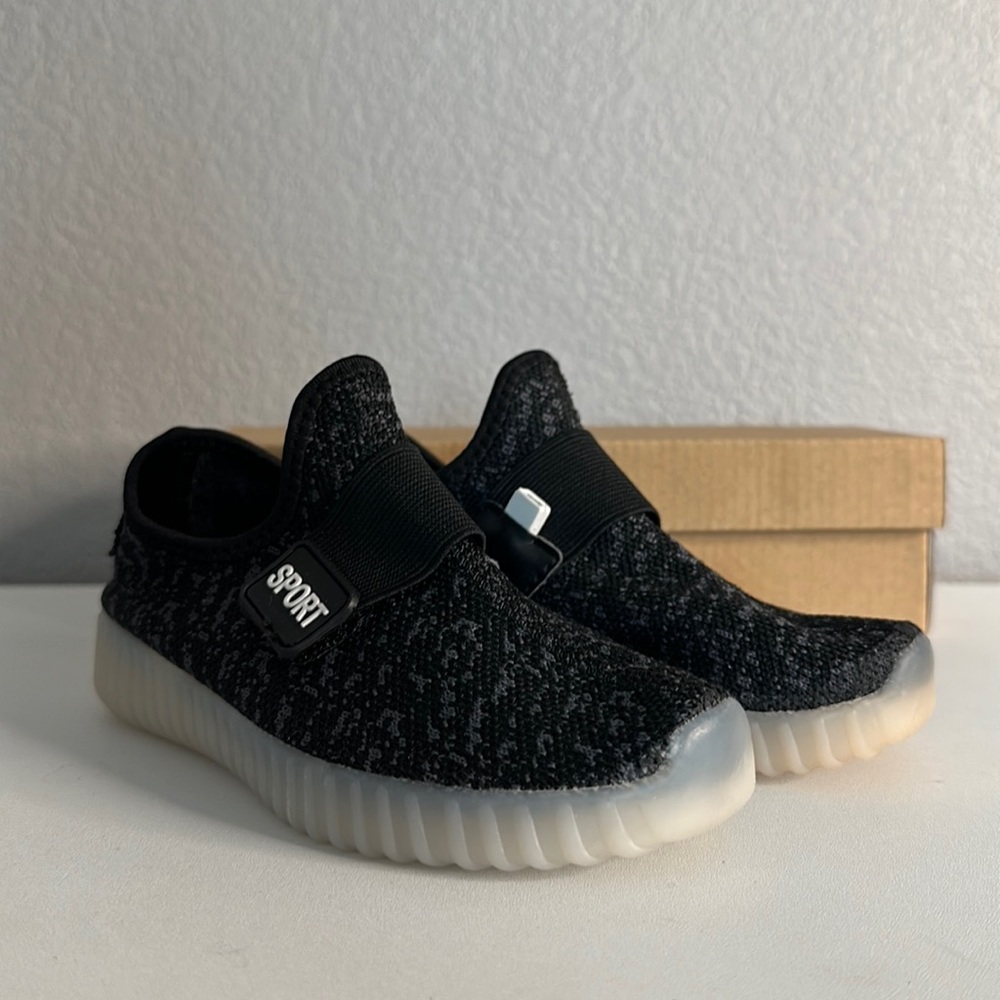 Kids LED Light Up shoes